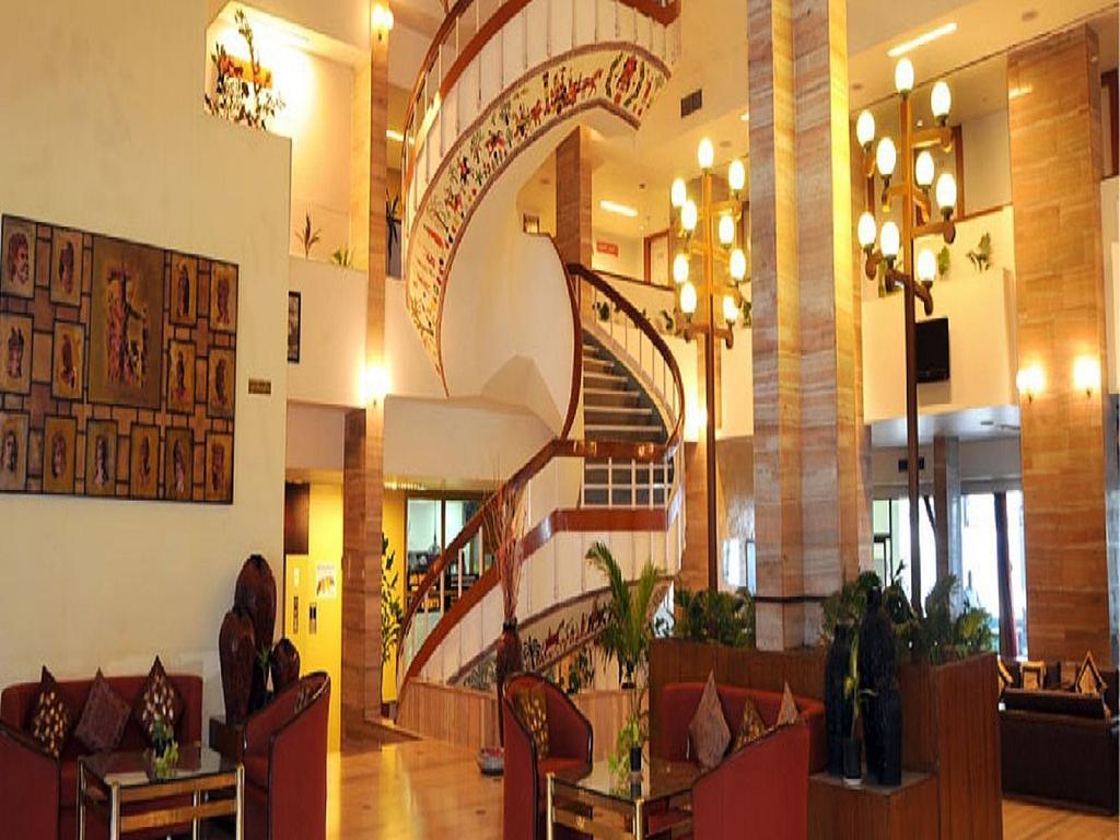 Hotel Lake View Ashok Bhopal Exterior photo