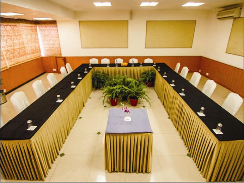 Hotel Lake View Ashok Bhopal Exterior photo